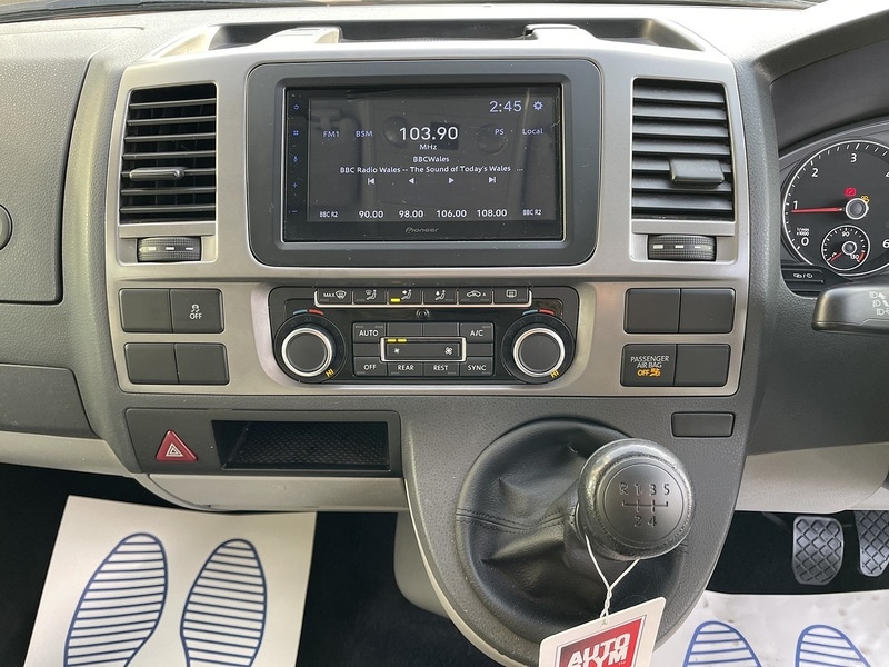 Used Volkswagen Transporter Shuttle 2014 for sale - 77159953: Photo 12