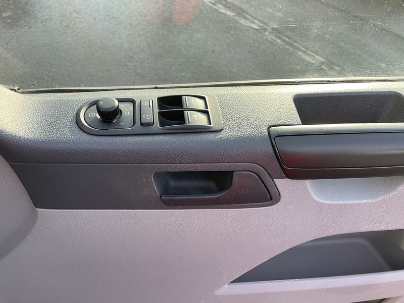 Used Volkswagen Transporter Shuttle 2014 for sale - 77159953: Photo 15