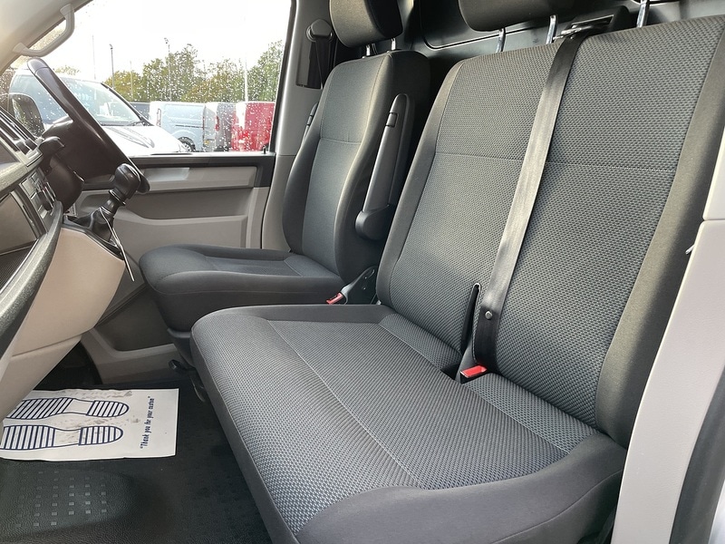 Used Volkswagen Transporter 2018 for sale - 77137348: Photo 21