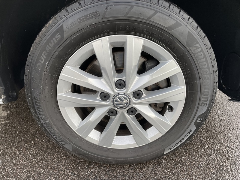 Used Volkswagen Transporter 2018 for sale - 77137348: Photo 29