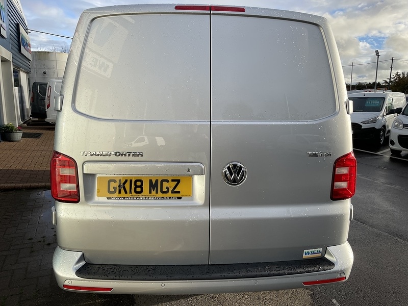 Used Volkswagen Transporter 2018 for sale - 77137348: Photo 7