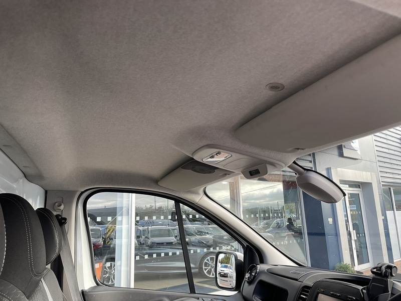 Used Vauxhall Vivaro 2017 for sale - 77137254: Photo 20