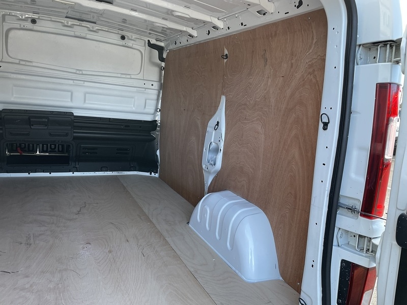 Used Vauxhall Vivaro 2017 for sale - 77137254: Photo 35