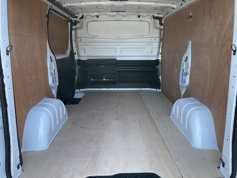 Used Vauxhall Vivaro 2017 for sale - 77137254: Photo 36