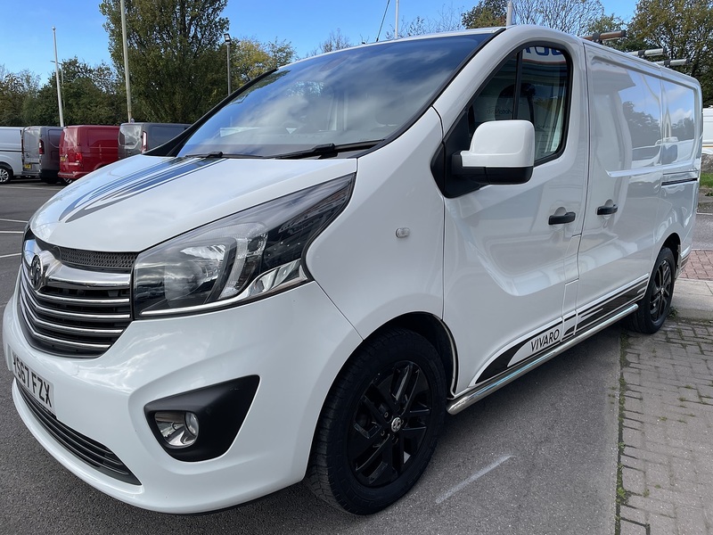 Used Vauxhall Vivaro 2017 for sale - 77137254: Photo 4