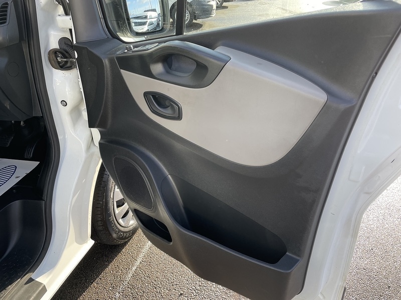 Used Renault Trafic 2018 for sale - 77283799: Photo 19