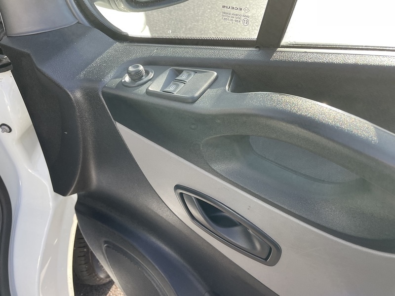 Used Renault Trafic 2018 for sale - 77283799: Photo 21