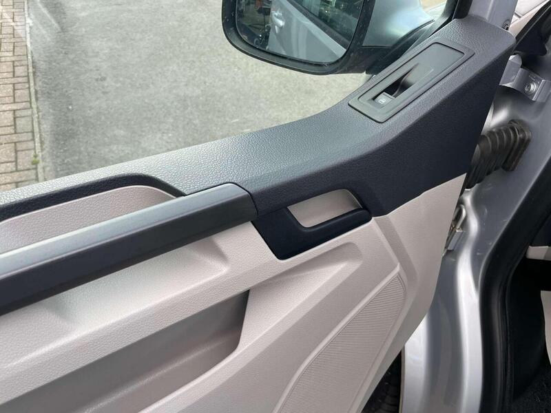 Used Volkswagen Transporter 2016 for sale - 77137309: Photo 25