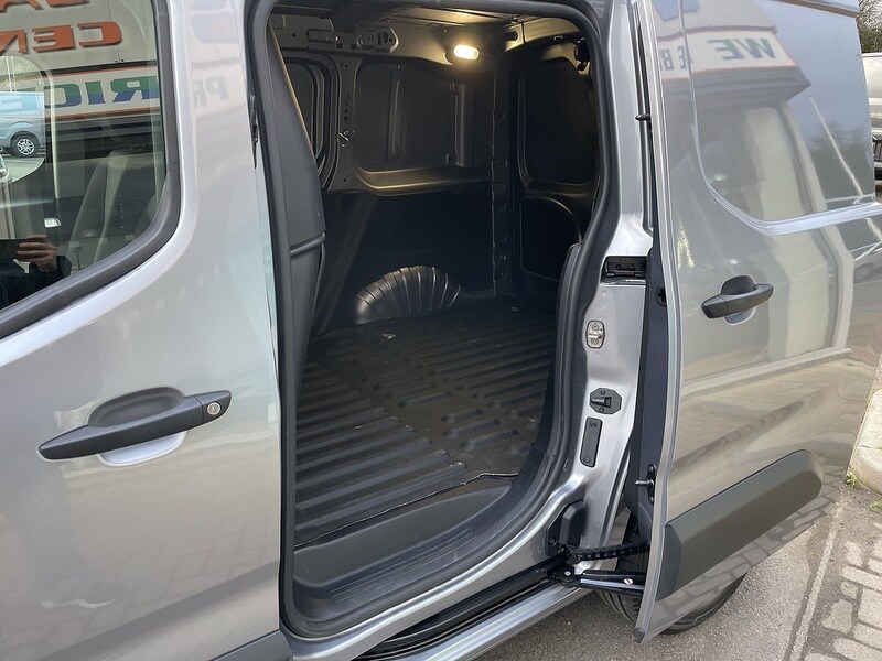 Used Peugeot Partner 2022 for sale - 77681382: Photo 28