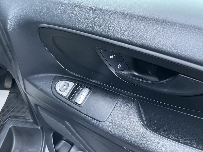 Used Mercedes-Benz Vito 2020 for sale - 77137308: Photo 20