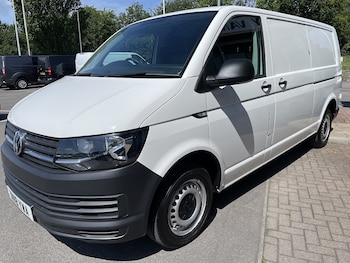 Used Volkswagen Transporter 2018 for sale - 78920075: Photo