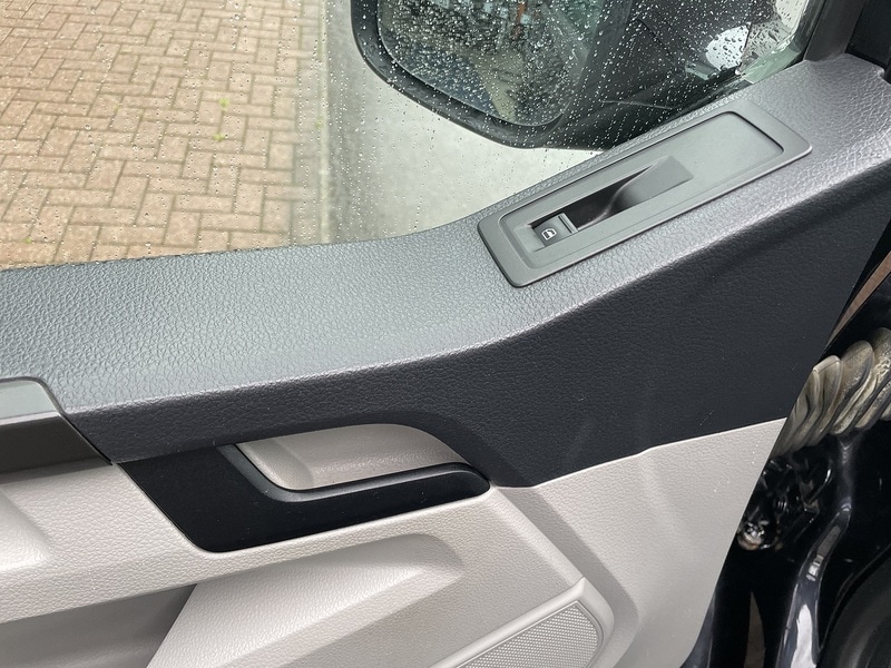 Used Volkswagen Transporter 2018 for sale - 77137294: Photo 23