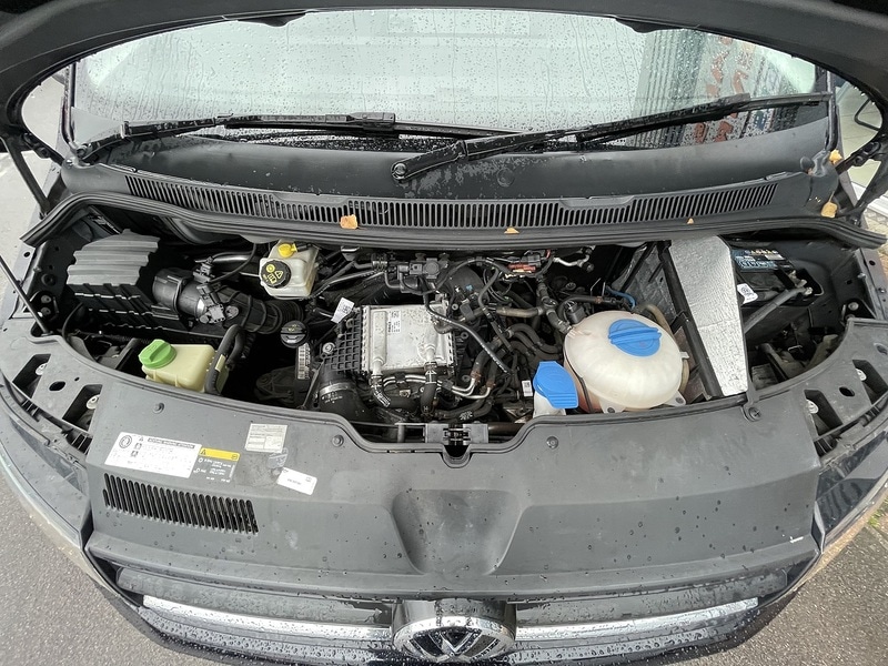 Used Volkswagen Transporter 2018 for sale - 77137294: Photo 30