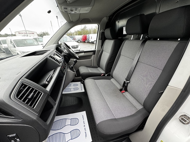 Used Volkswagen Transporter 2018 for sale - 77850881: Photo 21