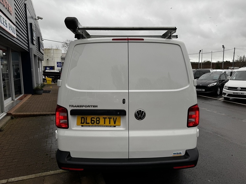 Used Volkswagen Transporter 2018 for sale - 77850881: Photo 8