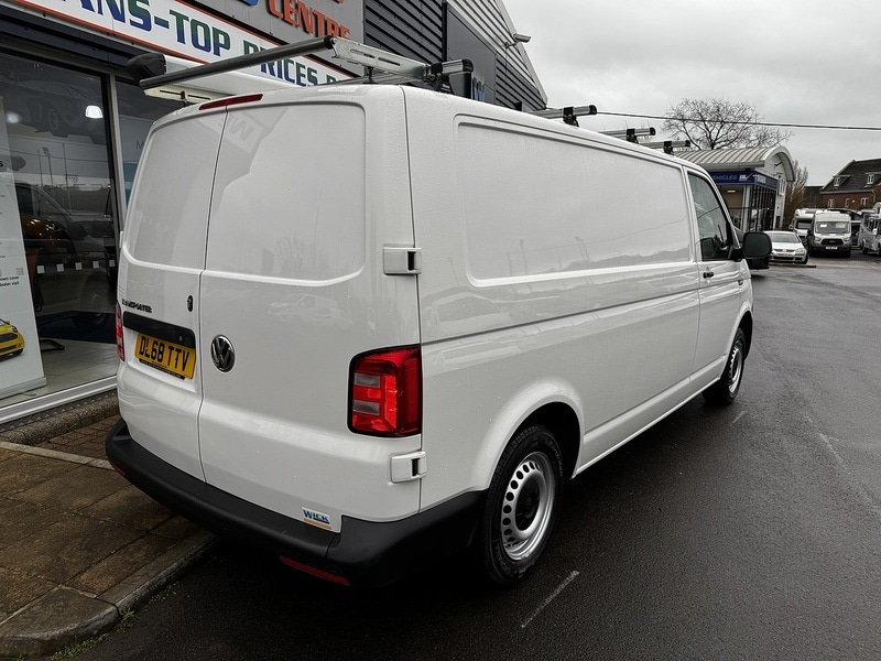 Used Volkswagen Transporter 2018 for sale - 77850881: Photo 9