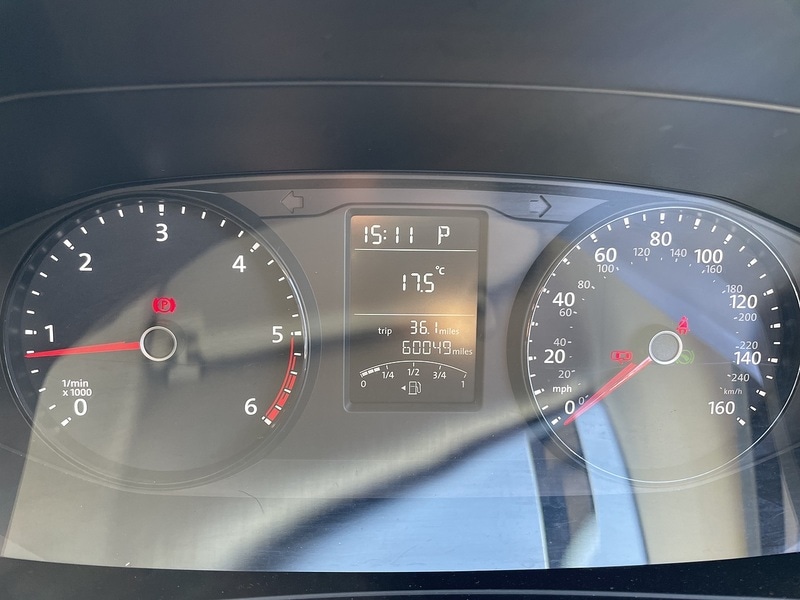 Used Volkswagen Transporter 2017 for sale - 77137337: Photo 12