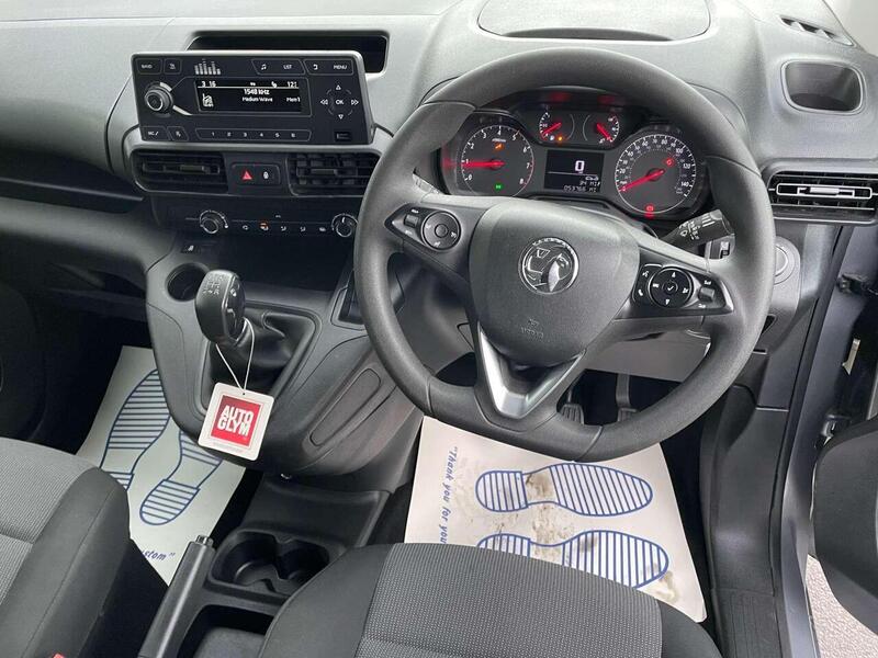 Used Vauxhall Combo 2019 for sale - 77137275: Photo 16