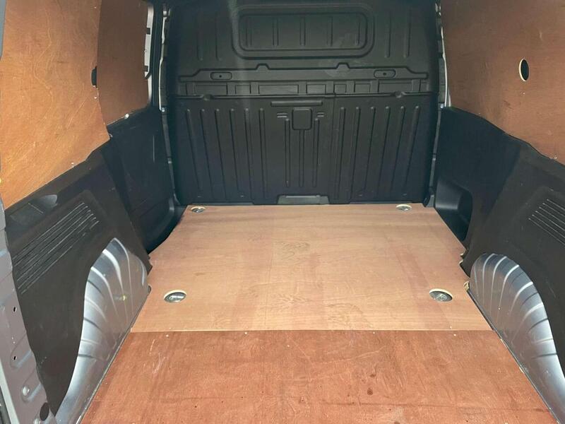 Used Vauxhall Combo 2019 for sale - 77137275: Photo 19