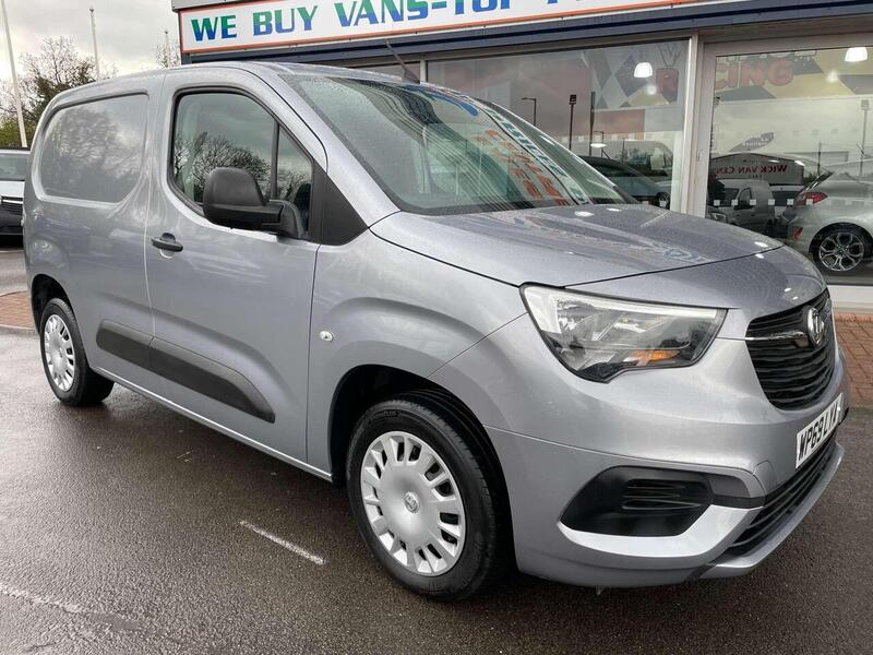 Used Vauxhall Combo 2019 for sale - 77137275: Photo 2