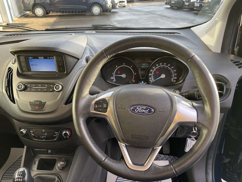 Used Ford Transit Courier 2019 for sale - 77162035: Photo 10