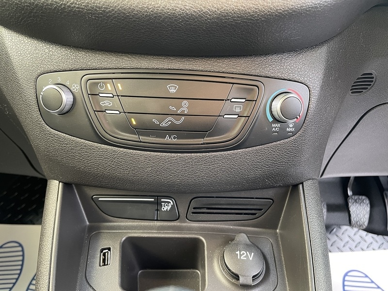 Used Ford Transit Courier 2019 for sale - 77162035: Photo 14