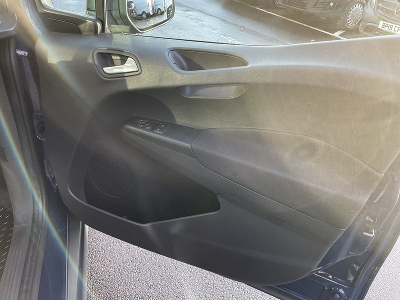 Used Ford Transit Courier 2019 for sale - 77162035: Photo 15