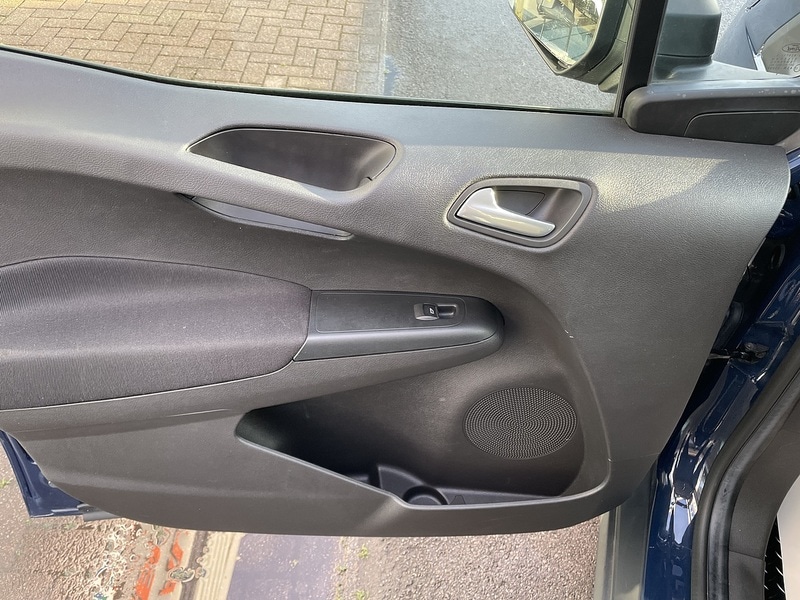 Used Ford Transit Courier 2019 for sale - 77162035: Photo 18