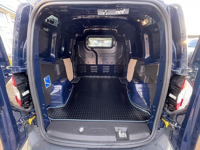 Used Ford Transit Courier 2019 for sale - 77162035: Photo 23