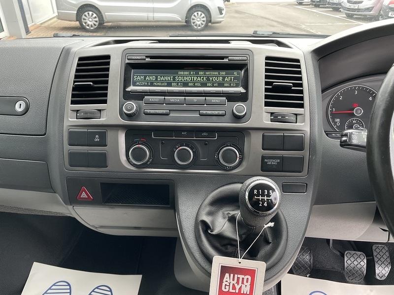 Used Volkswagen Transporter 2014 for sale - 77137350: Photo 14