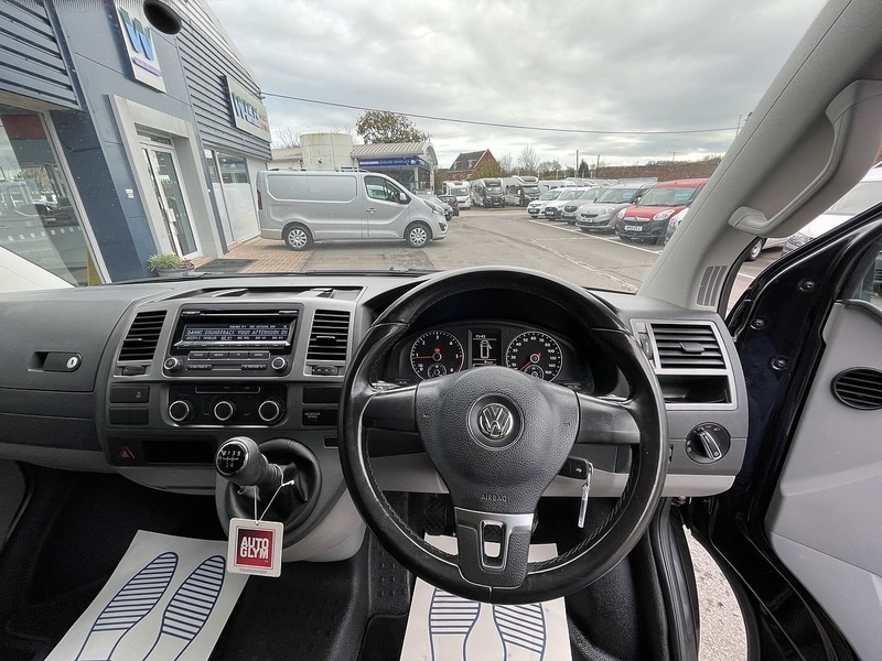 Used Volkswagen Transporter 2014 for sale - 77137350: Photo 16