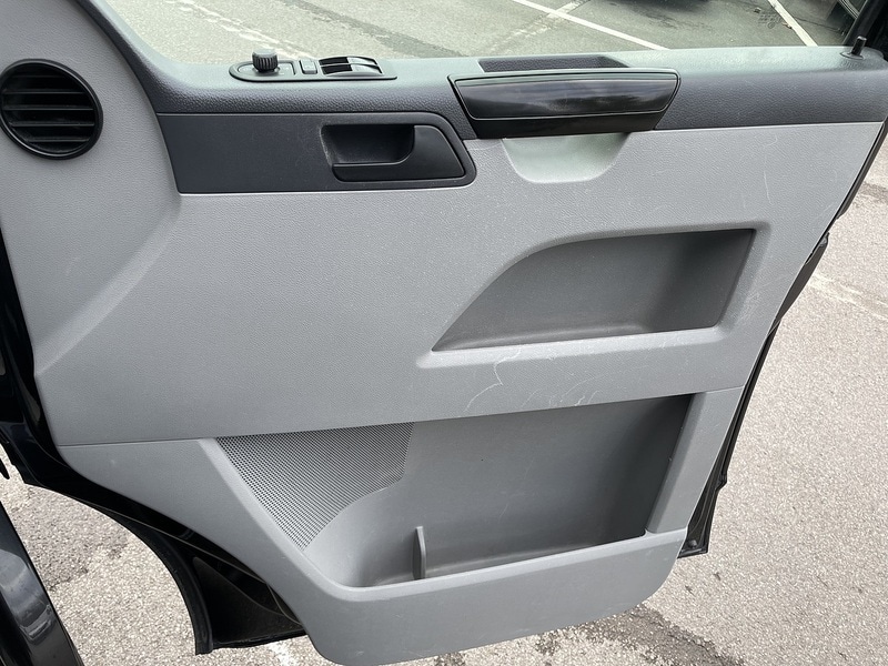 Used Volkswagen Transporter 2014 for sale - 77137350: Photo 17