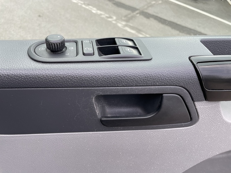 Used Volkswagen Transporter 2014 for sale - 77137350: Photo 18