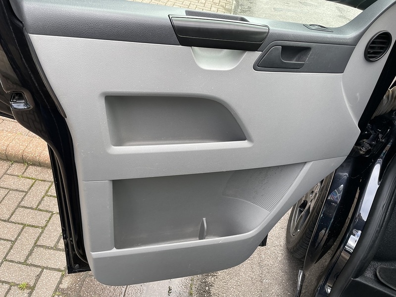 Used Volkswagen Transporter 2014 for sale - 77137350: Photo 20