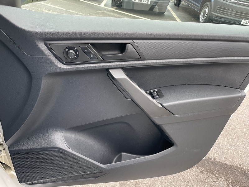 Used Volkswagen Caddy 2016 for sale - 77805805: Photo 20