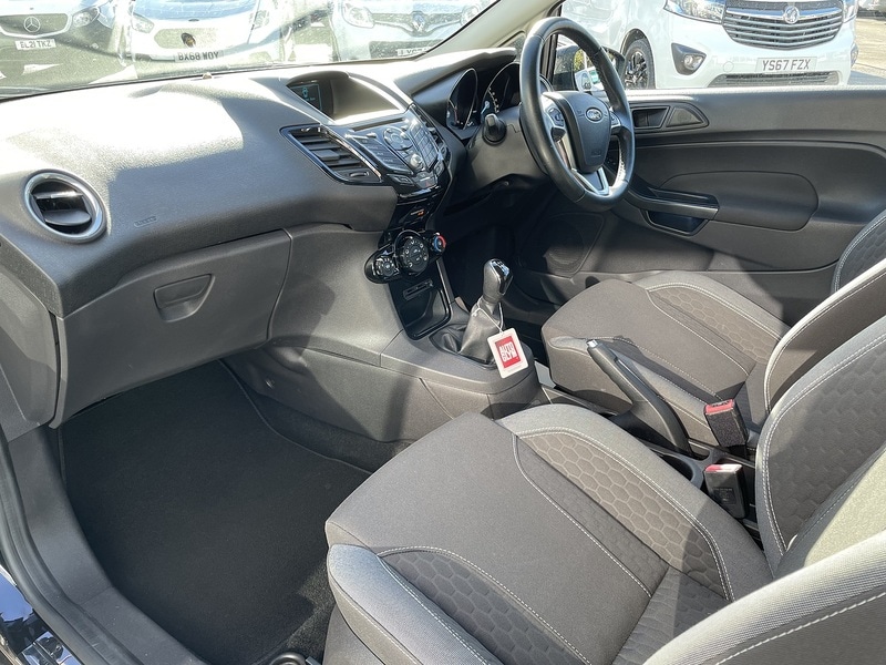 Used Ford Fiesta 2017 for sale - 77137343: Photo 22