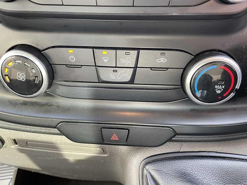 Used Ford Transit 2020 for sale - 77137290: Photo 23