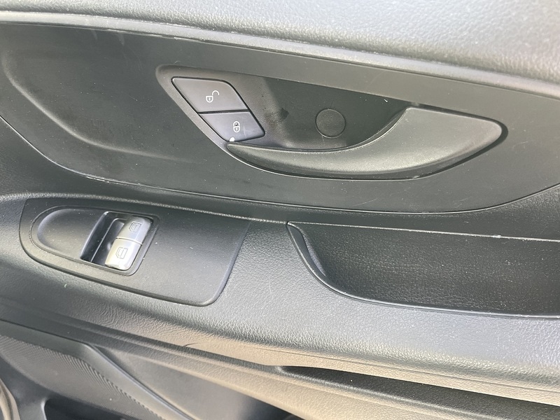 Used Mercedes-Benz Vito 2019 for sale - 77137313: Photo 15