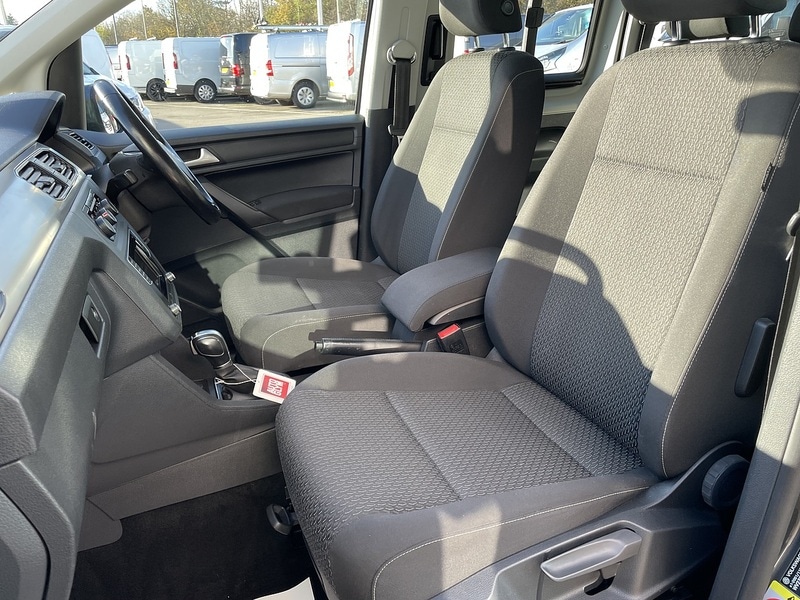 Used Volkswagen Caddy Maxi Life 2018 for sale - 77137304: Photo 25