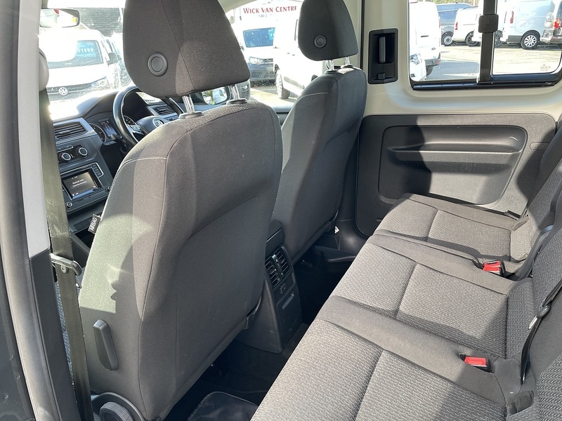 Used Volkswagen Caddy Maxi Life 2018 for sale - 77137304: Photo 30