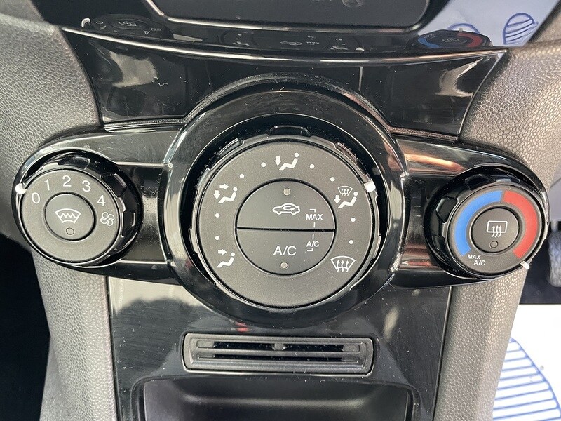 Used Ford Fiesta 2016 for sale - 77137330: Photo 21