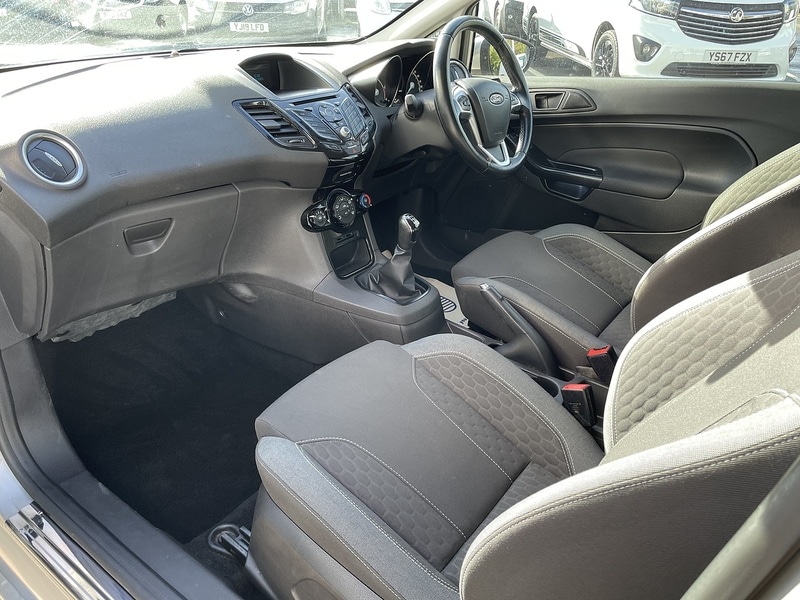 Used Ford Fiesta 2016 for sale - 77137330: Photo 22