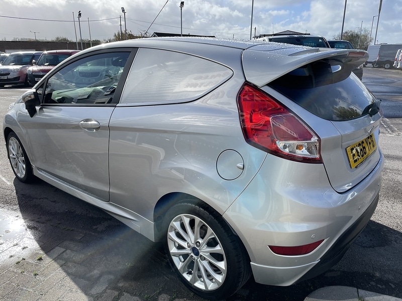 Used Ford Fiesta 2016 for sale - 77137330: Photo 6