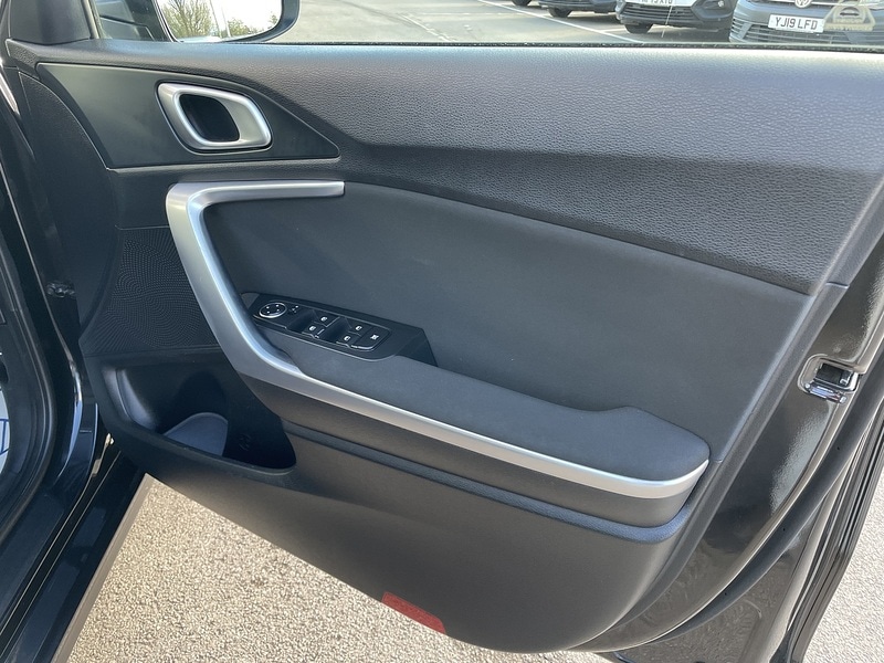 Used Kia Ceed 2019 for sale - 77137331: Photo 19