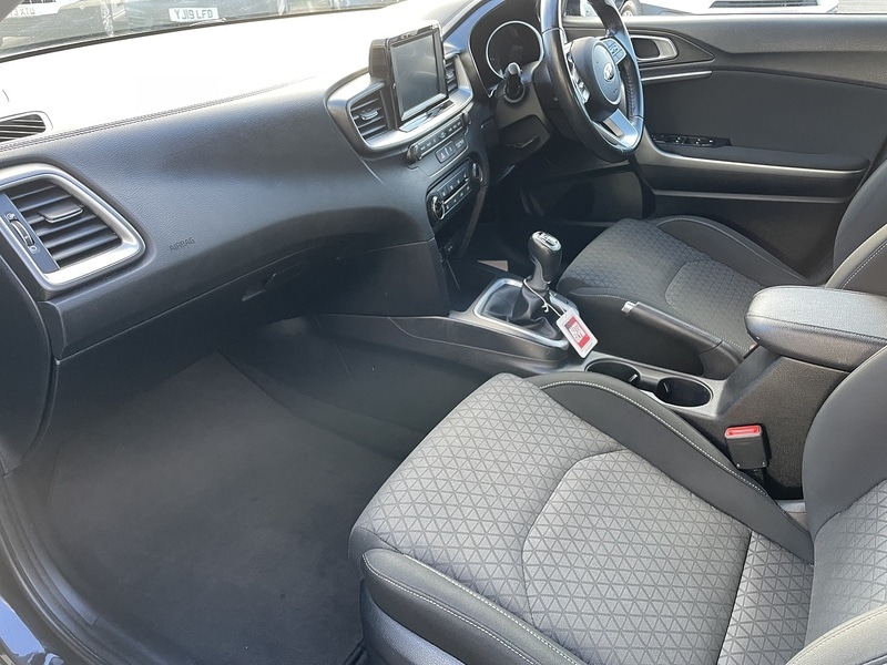 Used Kia Ceed 2019 for sale - 77137331: Photo 21