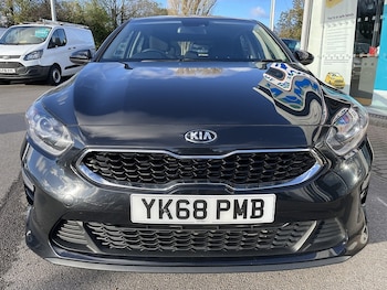 Used Kia Ceed 2019 for sale - 77137331: Photo
