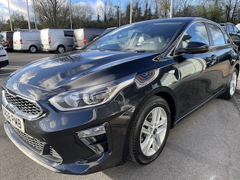 Used Kia Ceed 2019 for sale - 77137331: Photo