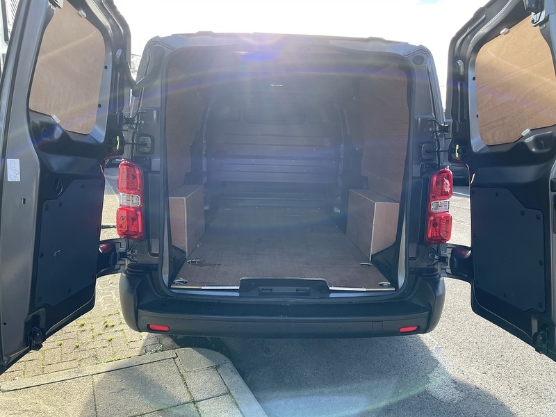 Used Vauxhall Vivaro 2023 for sale - 77137341: Photo 27