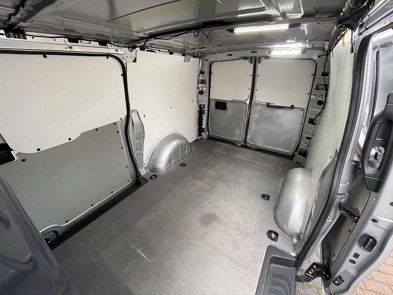 Used Mercedes-Benz Vito 2020 for sale - 77137361: Photo 26