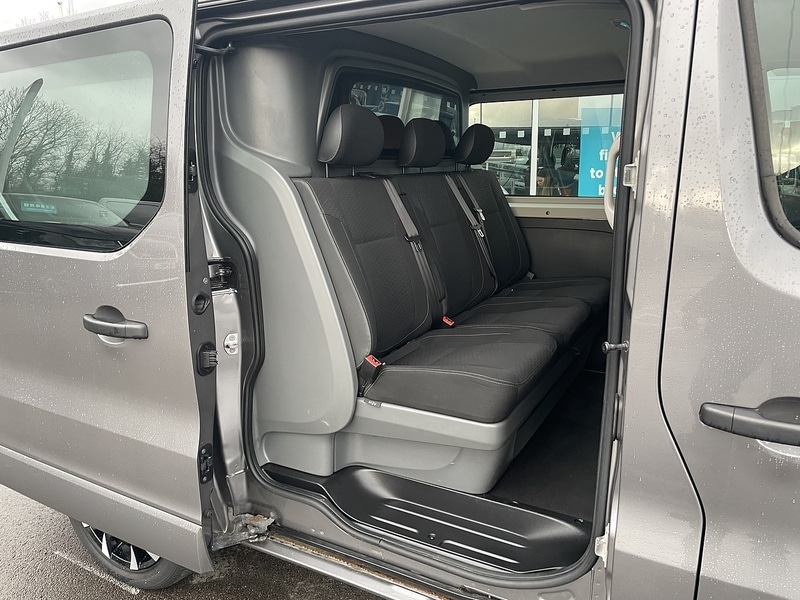 Used Vauxhall Vivaro 2016 for sale - 77137289: Photo 31